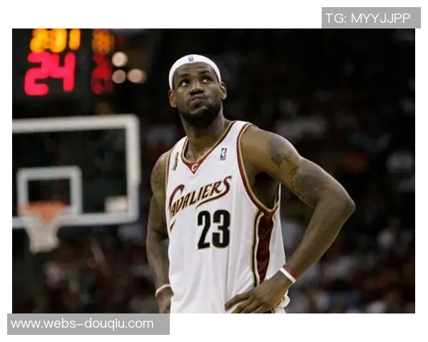 2018年NBA总决赛骑士与火箭对决詹姆斯的传奇时刻与精彩表现回顾