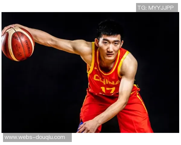 孙铭徽：从青年篮球新星到国家队核心的成长之路与未来展望