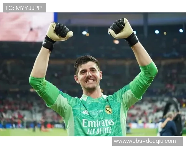 库尔图瓦:从守门员到球队灵魂的成长之路与传奇故事 库尔图瓦:从守门员到球队灵魂的成长之路与传奇故事