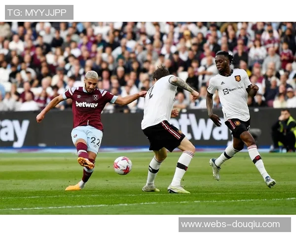 曼联与阿森纳2005年经典对决回顾：激情四溢的英超巅峰之战